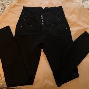 Black Tush Push slim jeans.  High waist with buttons and zipper.
